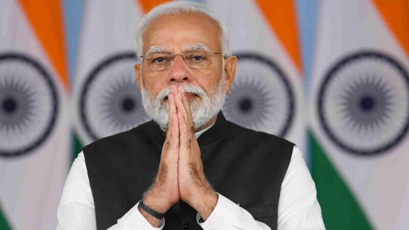கொரோனா வைரஸ் நோய் புதிய வடிவத்தை மாற்றி கொண்டு மீண்டும் தலை தூக்குகிறது பிரதமர் மோடி எச்சரிக்கை