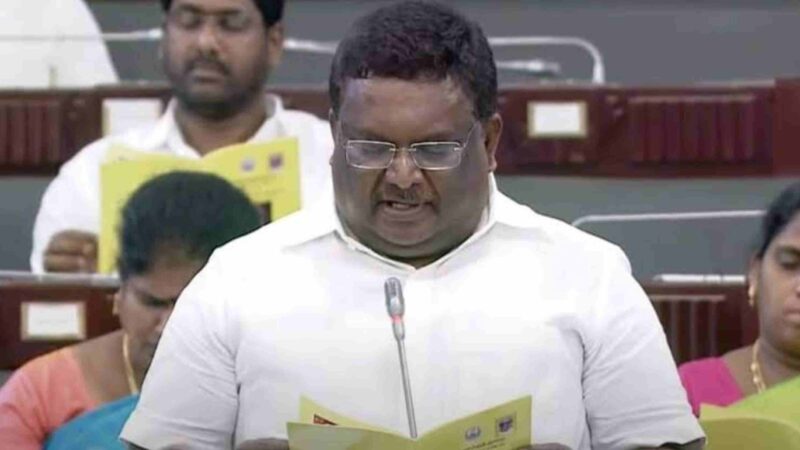 ஜந்து வயதுக்குட்பட்ட குழந்தைகள் பேருந்துகளில் இலவசமாக பயணிக்கலாம் அமைச்சர் அமைச்சர் எஸ்.எஸ் சிவசங்கர் அறிவிப்பு.!