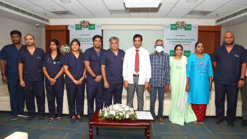 கல்லீரல் நோய்வாய்ப்பட்ட தந்தையைக் காப்பாற்ற 33 வயது இளம் தாய் கல்லீரல் தானம்!!