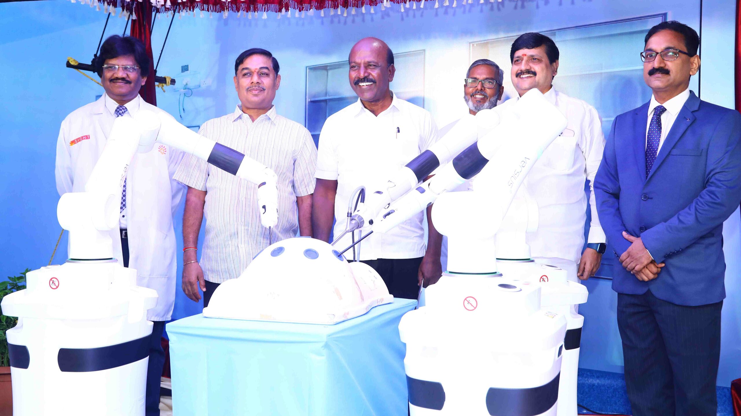 Hon’ble Minister for Health and Family Welfare, Government of Tamil Nadu Thiru. Ma. Subramanian inaugurated CMR’s Versius Robotic Surgical System at SIMS Hospital, Vadapalani!!