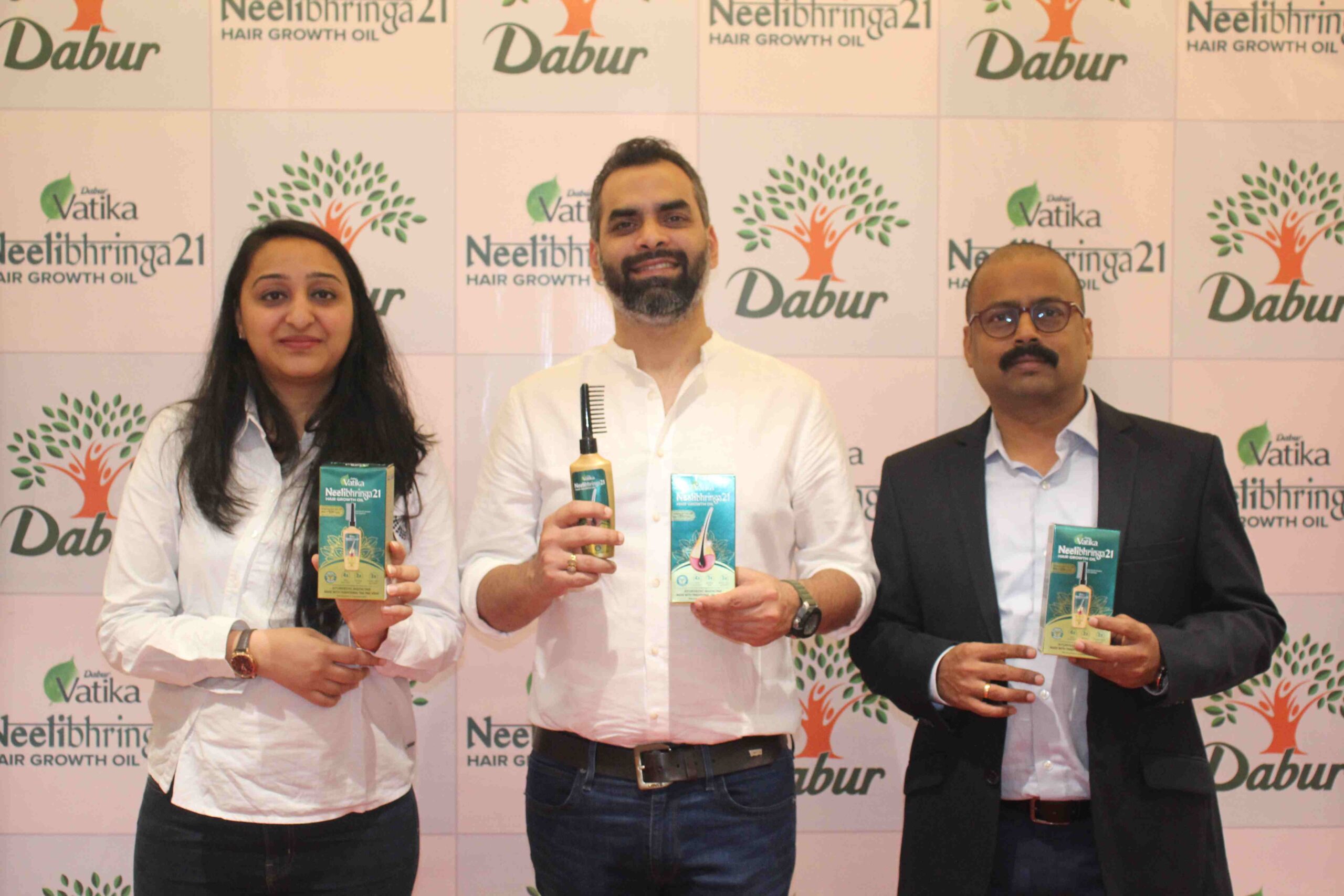 Dabur launches New Vatika Neelibhringa21 Hair Growth Oil !!