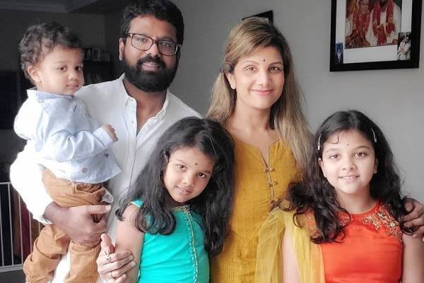 நடிகை ரம்பா கார் விபத்தில் உயிர் தப்பினார் இளைய மகள் சாஷா மருத்துவமனையில் அனுமதி.