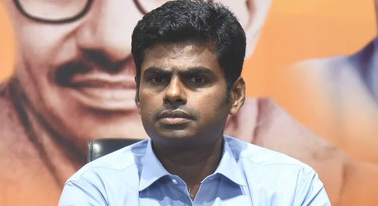 ஊடகங்களை தொடர்ந்து இழிவுப்படுத்தும் தமிழக பாஜக அண்ணாமலைக்கு சென்னை பத்திரிகையாளர் மன்றம் கடும் கண்டனம்.!